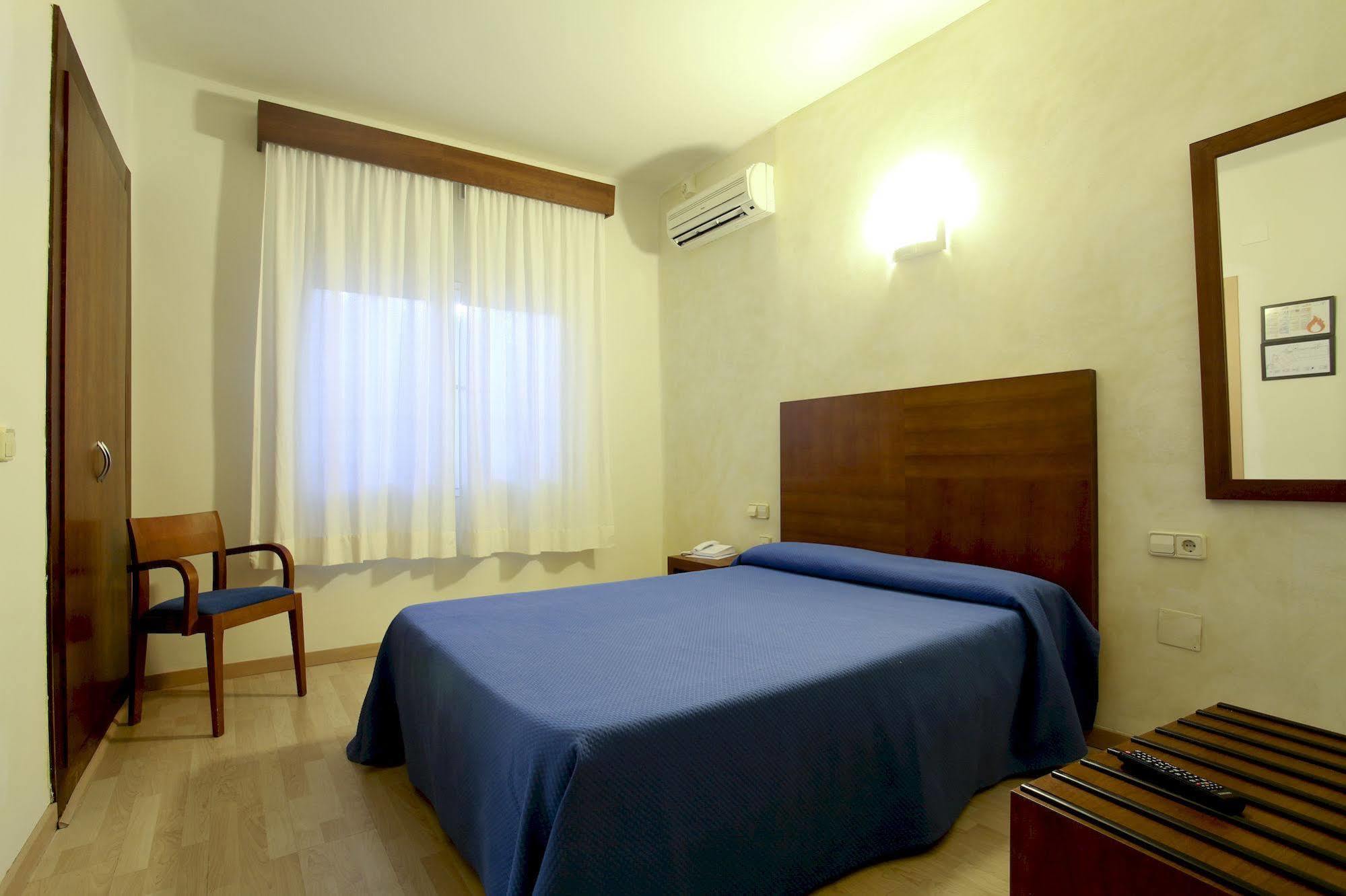 Hotel Palia La Roca Беналмадена Екстериор снимка