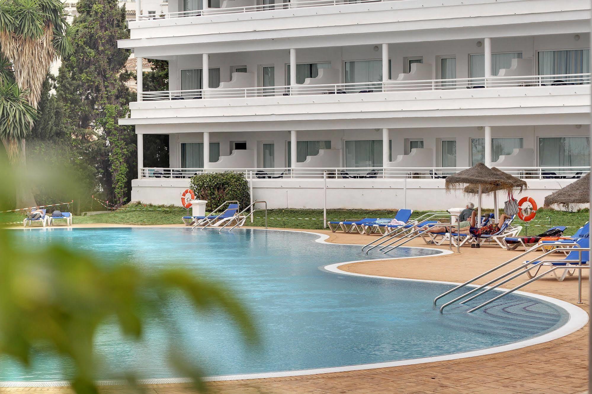 Hotel Palia La Roca Беналмадена Екстериор снимка